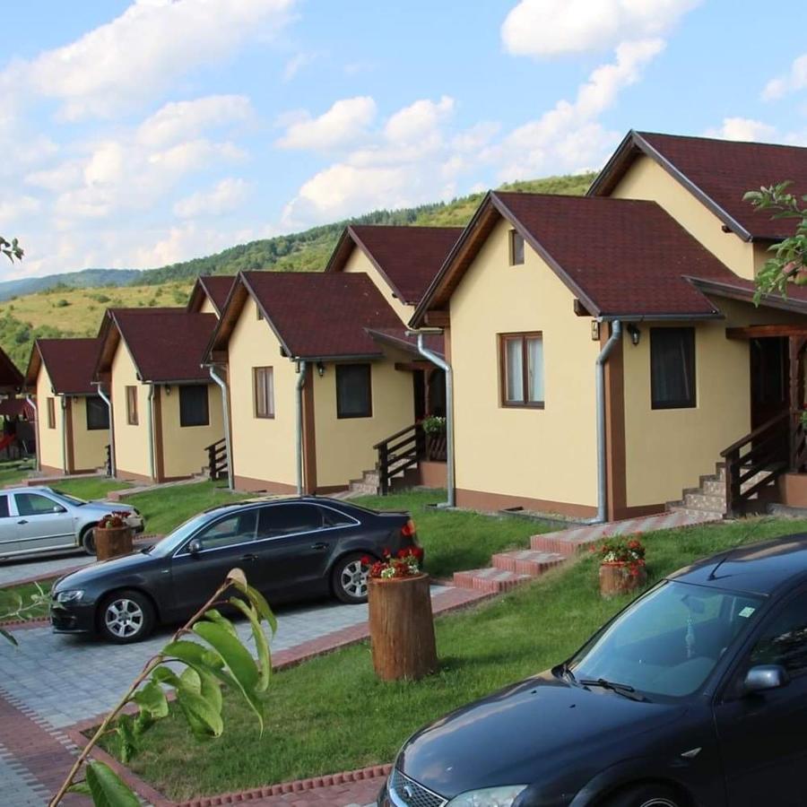 Mano Kulcsoshazak Villa Praid Exteriör bild